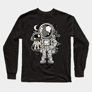 Astronaut And His Doll • Funny And Cool Sci-Fi Cartoon Drawing Design Great For Any Occasion And For Everyone Long Sleeve T-Shirt